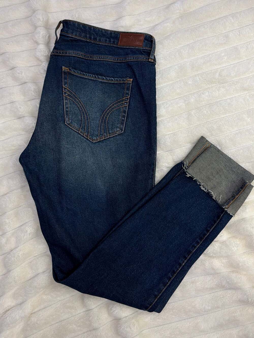 Hollister High Rise Super Skinny Distressed Jeans Size 13R W31 L30 - Picture 4 of 6